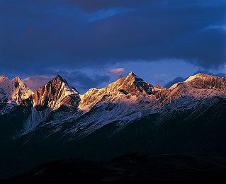 《战锤40K：行商浪人》将登陆Switch2平台！宣传PV发布